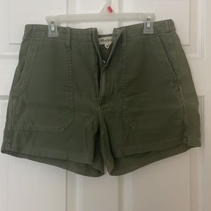 Madewell Relaxed Green short - size 27